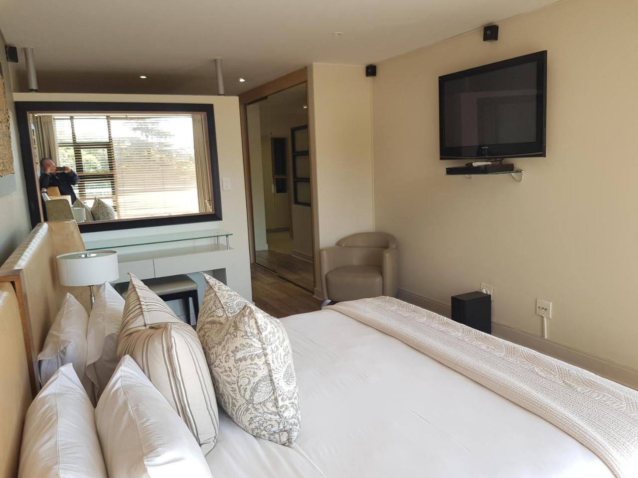 Weom Apartments Sandton Eksteriør billede